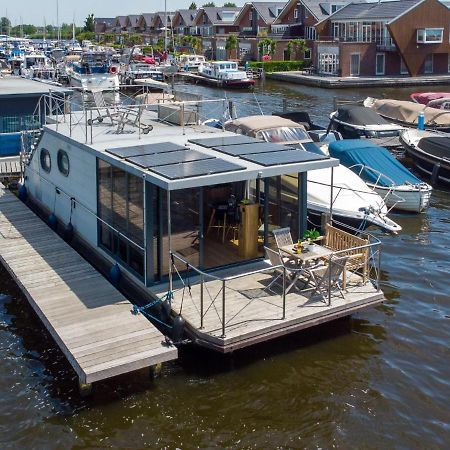 Tiny Houseboat De Woudaap - I Hotell Uitgeest Eksteriør bilde