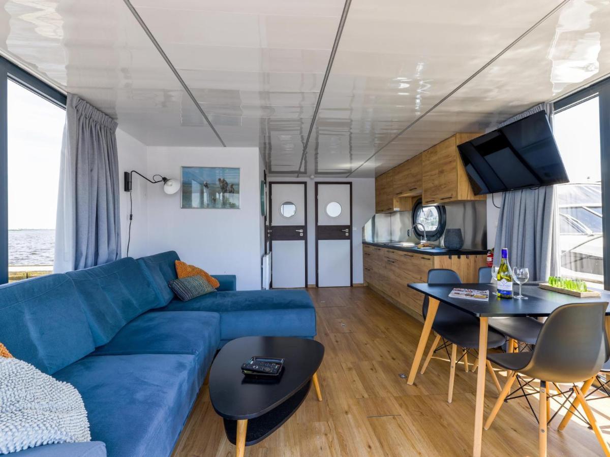 Tiny Houseboat De Woudaap - I Hotell Uitgeest Eksteriør bilde