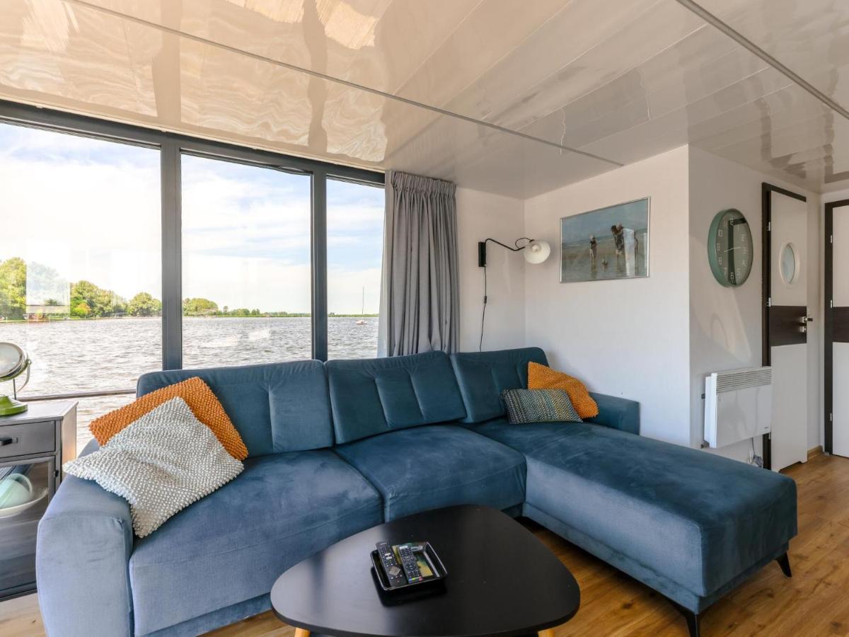 Tiny Houseboat De Woudaap - I Hotell Uitgeest Eksteriør bilde